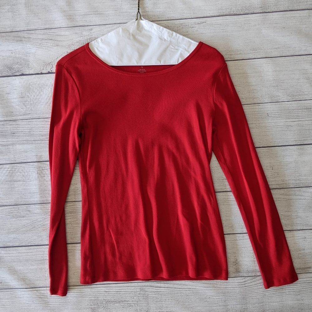 Liz Claiborne red cotton long sleeve shirt